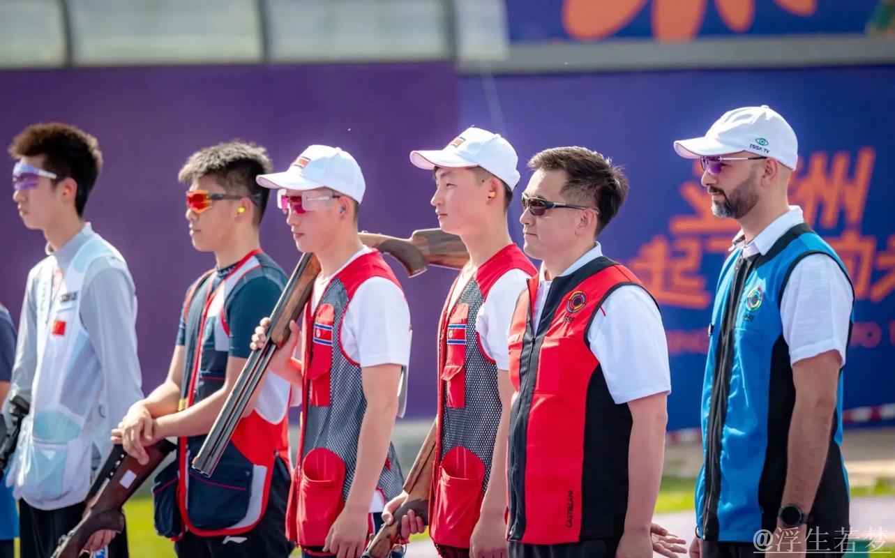 中国队夺临汾亚洲杯多向飞碟男女青年组前三名